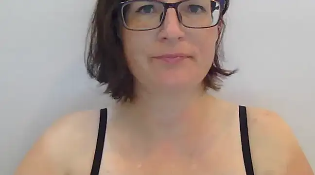 Snapshot of CrimsonMistress chatting on 01/25/25, 12:17 CrimsonMistress online show from 01/25/25, 12:17