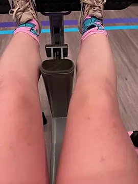 Snapshot of brooklynivy chatting on 09/10/25, 11:32 brooklynivy online show from 09/10/25, 11:32