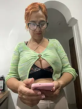 anastasia and jordan online show from 05/14/26, 09:38