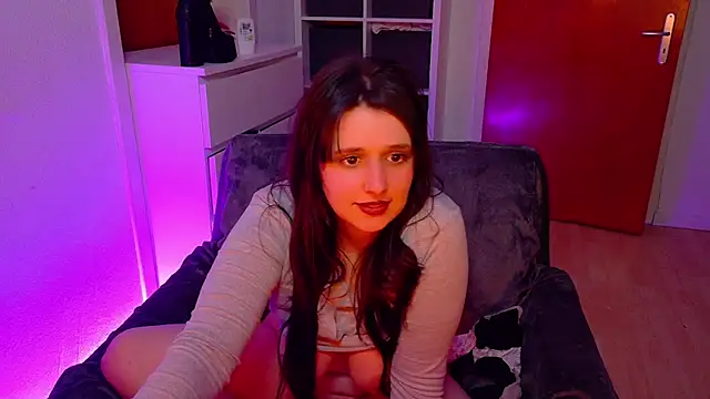 Snapshot of jenna-sxy19 chatting on 02/04/25, 08:17 jenna-sxy19 online show from 02/04/25, 08:17