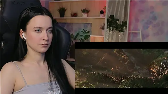 Snapshot of KiraLiLime chatting on 02/07/25, 10:30 KiraLiLime online show from 02/07/25, 10:30