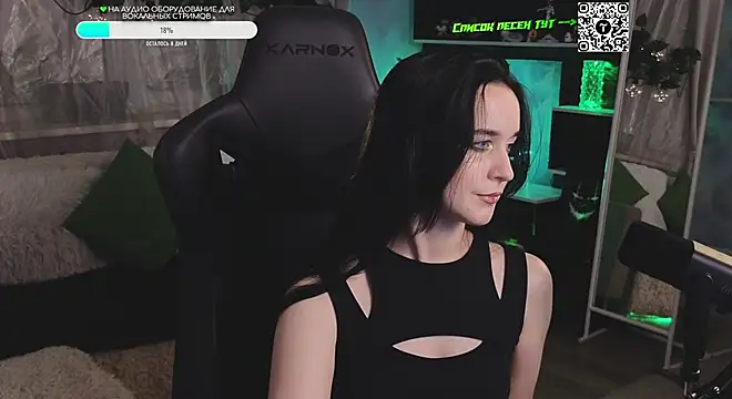 KiraLiLime online show from 09/21/25, 12:12