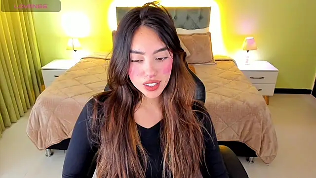 Snapshot of _Charlotte_evans_1 chatting on 09/22/25, 07:49 Charlotte evans 1 online show from 09/22/25, 07:49