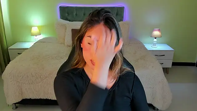  Charlotte evans 1 online show from 03/20/26, 04:01