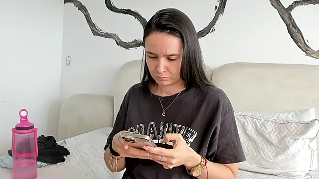 BridgetRodriguez online show from 01/26/25, 03:36