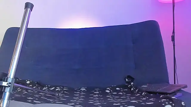 Snapshot of swetty_loverss chatting on 10/25/25, 07:52 swetty loverss online show from 10/25/25, 07:52