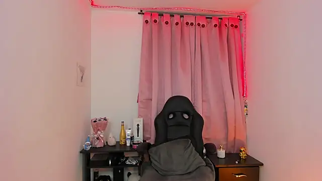 indra cam online show from 01/31/25, 07:18