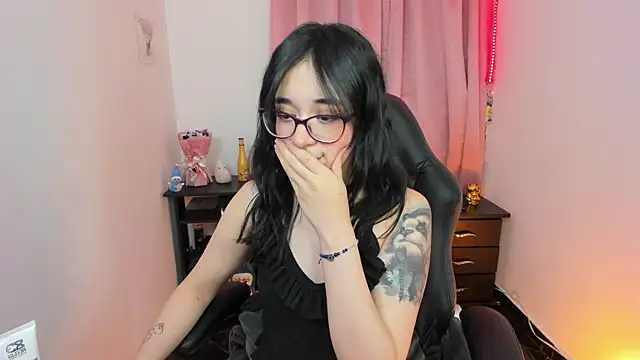 indra cam online show from 01/31/25, 10:20