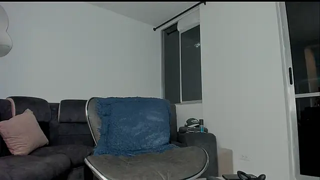 Snapshot of davis_alx1 chatting on 02/08/25, 12:06 davis alx1 online show from 02/08/25, 12:06