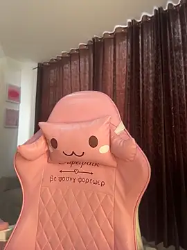 Snapshot of itsmadely chatting on 06/27/26, 09:20 itsmadely online show from 06/27/26, 09:20