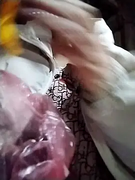 Snapshot of lytamye chatting on 02/25/25, 01:30 lytamye online show from 02/25/25, 01:30