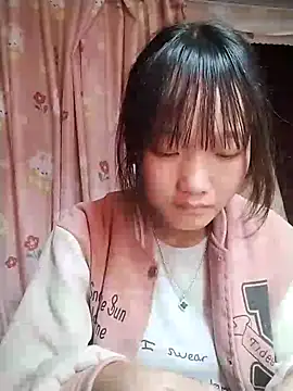 Snapshot of lytamye chatting on 03/14/25, 06:42 lytamye online show from 03/14/25, 06:42