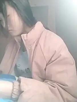 Snapshot of lytamye chatting on 03/20/25, 01:24 lytamye online show from 03/20/25, 01:24