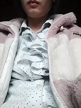 Snapshot of lytamye chatting on 03/20/25, 10:32 lytamye online show from 03/20/25, 10:32