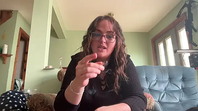 Quinnrose0420 online show from 09/18/25, 05:04