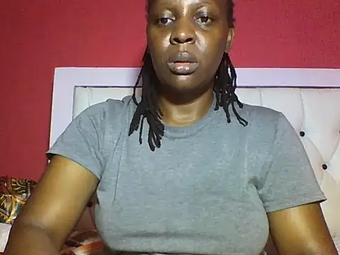 Snapshot of Sweet-piie chatting on 11/22/25, 09:41 Sweet-piie online show from 11/22/25, 09:41