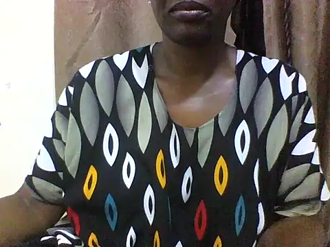 Sweet-piie online show from 03/23/26, 04:22