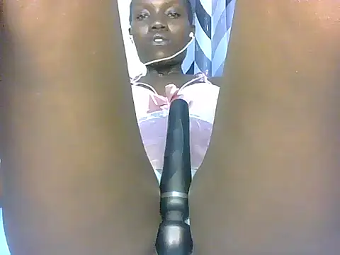 Slimthick900 online show from 03/19/25, 12:48