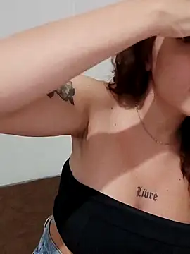 Sweet-diamondxxx online show from 02/07/25, 10:30