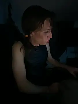 kikiwonderbar online show from 02/19/26, 06:09