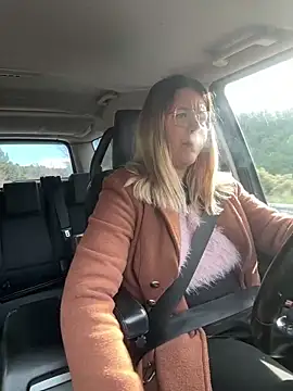 EmyLana online show from 02/15/26, 08:57