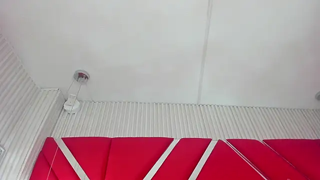 Snapshot of SusanCouper chatting on 03/18/25, 10:26 SusanCouper online show from 03/18/25, 10:26