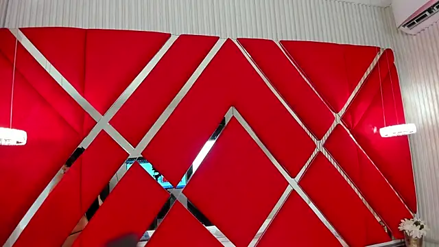 Snapshot of SusanCouper chatting on 09/08/25, 10:42 SusanCouper online show from 09/08/25, 10:42