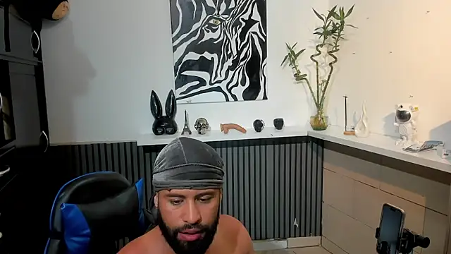 Daemon21 online show from 11/19/25, 10:10