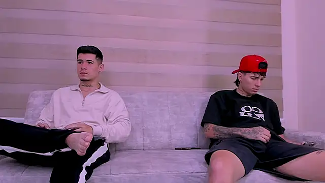 hot day online show from 02/06/25, 08:13