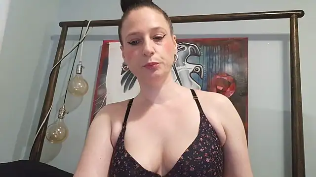 Audrey hotty online show from 05/17/26, 11:01