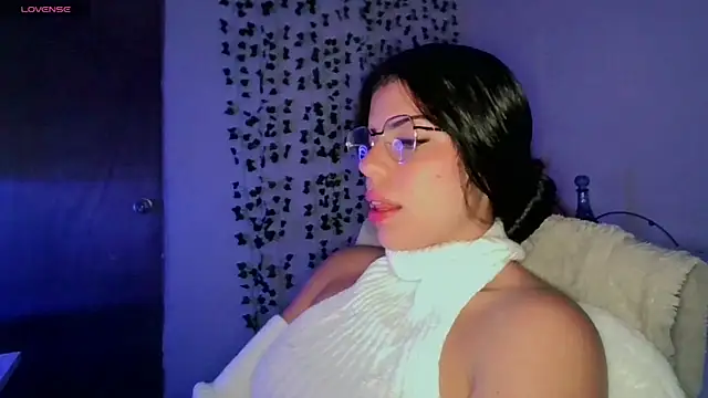 Adararose1 online show from 09/28/25, 01:33