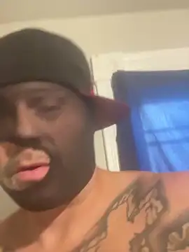 Snapshot of degiggxxx chatting on 10/07/25, 06:38 degiggxxx online show from 10/07/25, 06:38