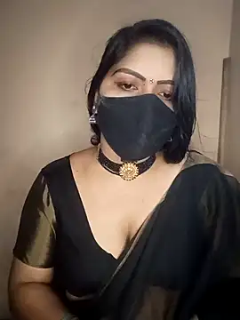 Snapshot of midhly chatting on 12/01/24, 05:35 midhly online show from 12/01/24, 05:35