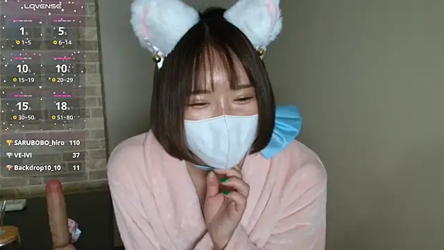 sara  xx  love online show from 12/10/24, 04:13