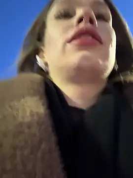 Street young online show from 02/20/25, 03:19