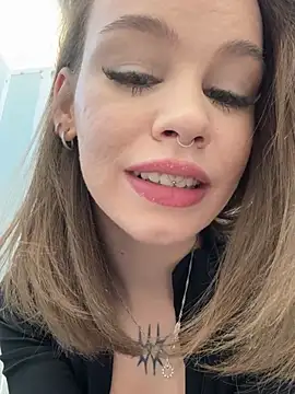 Street young online show from 03/02/25, 12:43