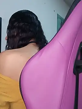 Lanna hott  online show from 05/21/26, 07:32