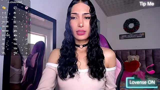 Lanna hott  online show from 07/28/26, 07:39