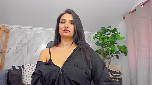 Snapshot of JennaPrice chatting on 03/12/25, 02:34 JennaPrice online show from 03/12/25, 02:34