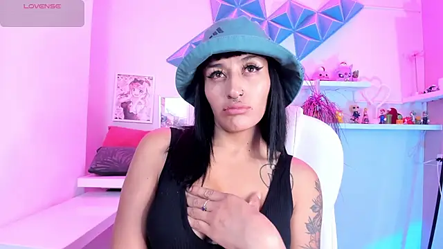 Valkiria ponce online show from 01/17/26, 08:08