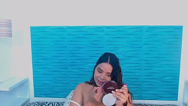 AitanaEvans online show from 02/02/25, 06:42