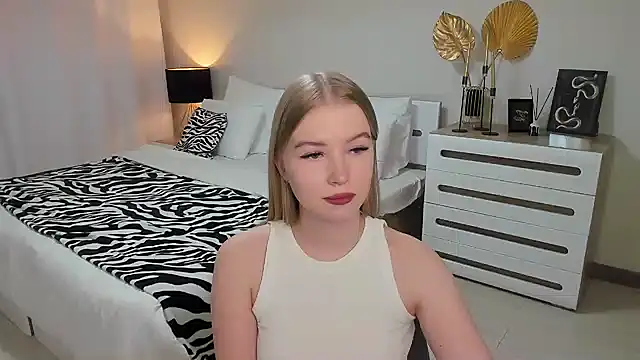 shy  lady online show from 01/27/25, 06:20