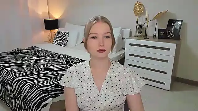 shy  lady online show from 03/09/25, 06:21