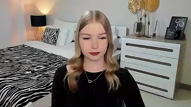 shy  lady online show from 03/21/25, 12:29