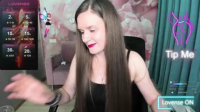 Snapshot of AriaGray chatting on 09/12/25, 08:31 AriaGray online show from 09/12/25, 08:31