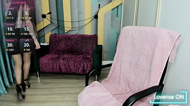 Snapshot of AriaGray chatting on 11/20/25, 02:17 AriaGray online show from 11/20/25, 02:17