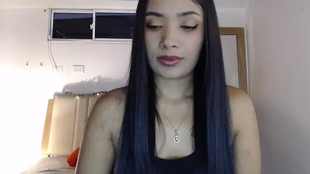 Snapshot of sabrina_brunette chatting on 05/26/26, 04:08 sabrina brunette online show from 05/26/26, 04:08