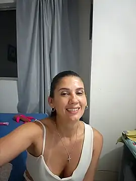 Snapshot of AbbyBaker222 chatting on 11/09/25, 06:23 AbbyBaker222 online show from 11/09/25, 06:23