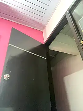 FerneyManti online show from 09/18/25, 04:25