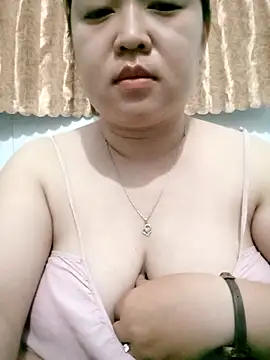 Snapshot of VyOanh2K chatting on 12/03/25, 03:32 VyOanh2K online show from 12/03/25, 03:32